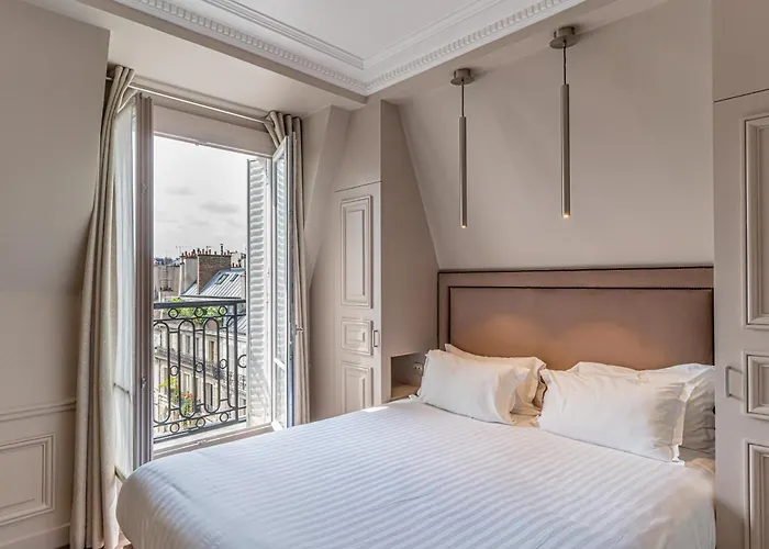 Perreyve - Jardin Du LuxembourgHotel Parigi